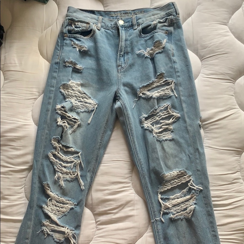 American Eagle mom jeans